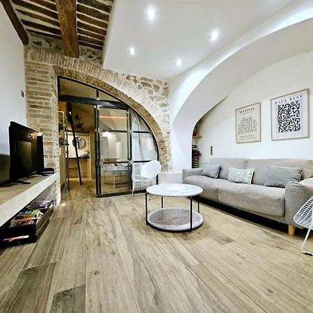 Le Bain Mediterraneen - Joli T2 Dans Le Vieil *