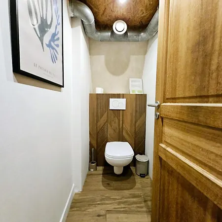 Le Bain Mediterraneen - Joli T2 Dans Le Vieil Lägenhet